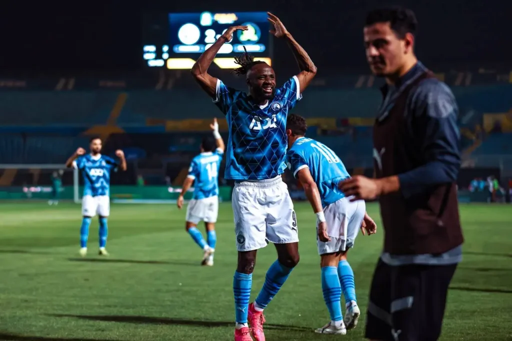 فيستون ماييلي - بيراميدز - (تصوير: مصطفى الشحات)