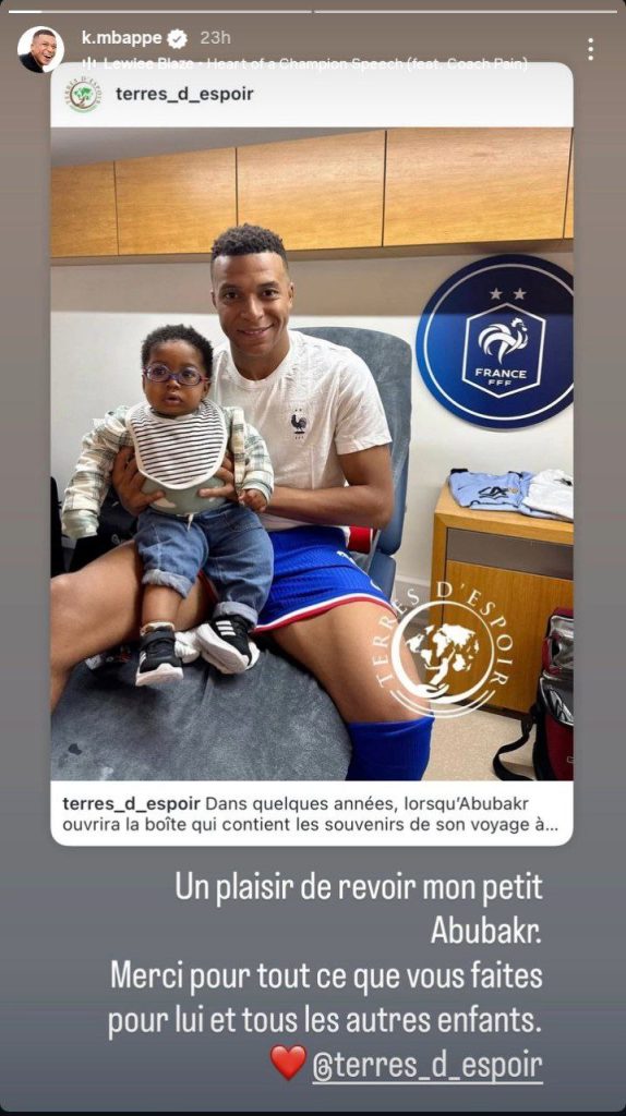 ستوري كيليان مبابي لأبو بكر على إنستجرام