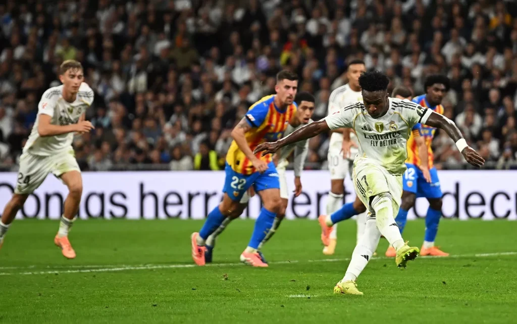 متى موعد مباراة ريال مدريد ضد أولمبياكوس في دوري أبطال أوروبا 2025-26؟