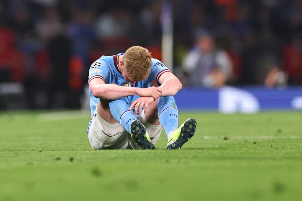 Además de Erling Haaland, Kevin De Bruyne es baja