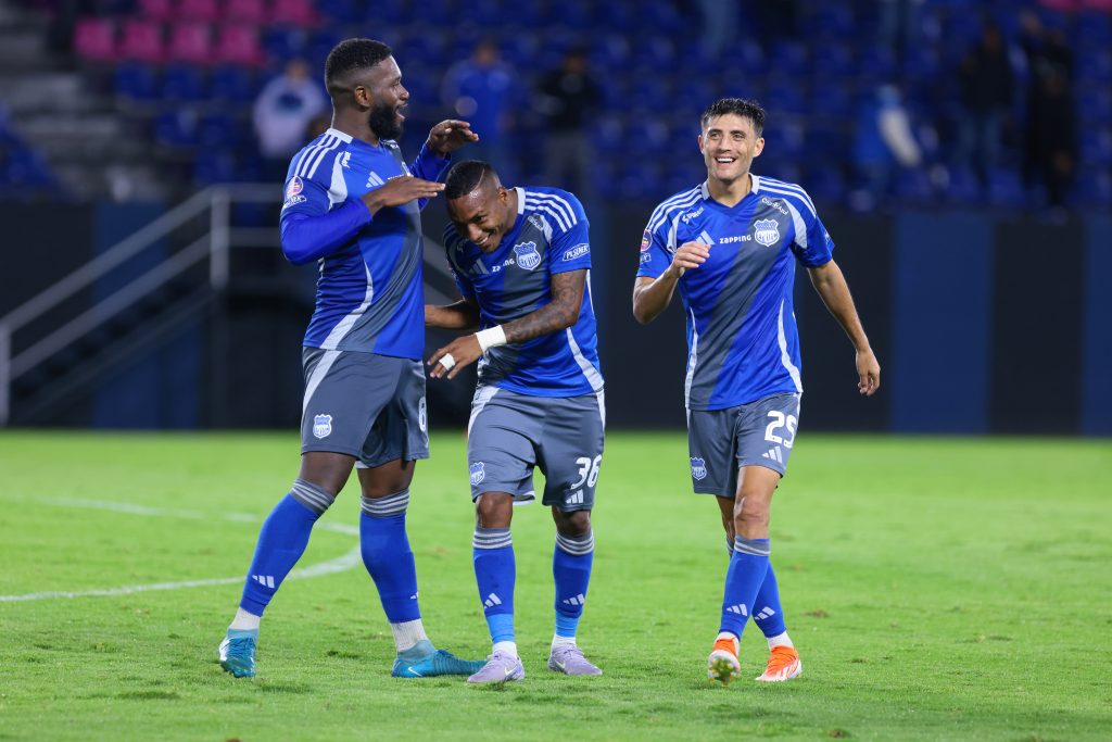 Emelec vs El Nacional