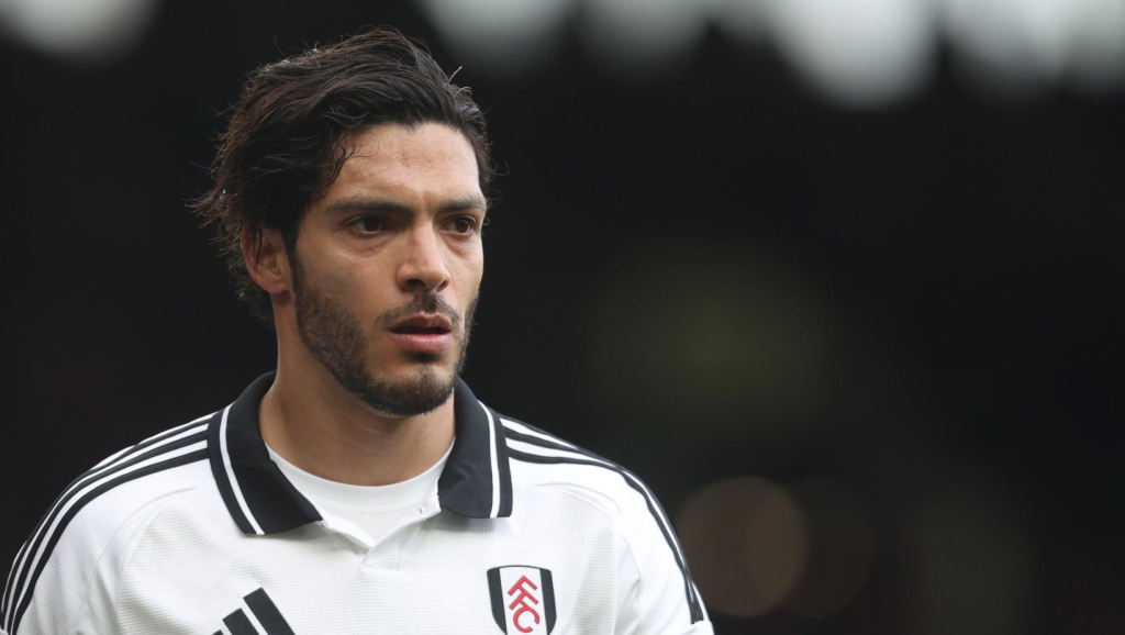 Raúl Jiménez con el Fulham en 2025
