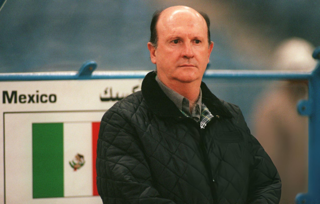 Manuel Lapuente, Mexico Coach (Photo by Matthew Ashton/EMPICS via Getty Images)