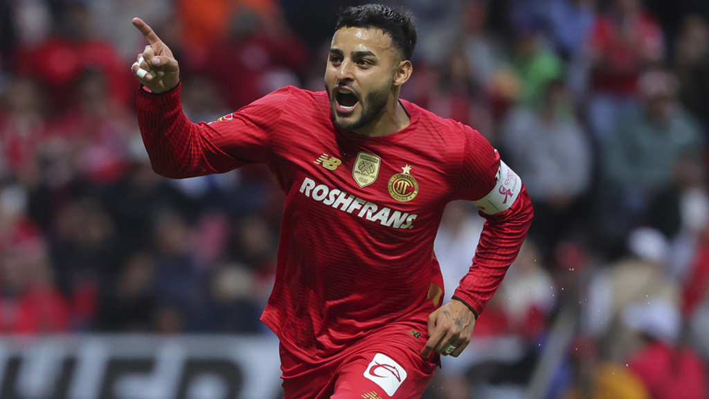 Alexis Vega con Toluca FC en 2025