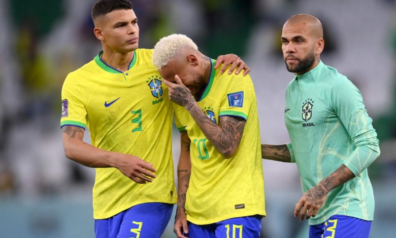 ألفيس - نيمار - تياجو سيلفا - منتخب البرازيل