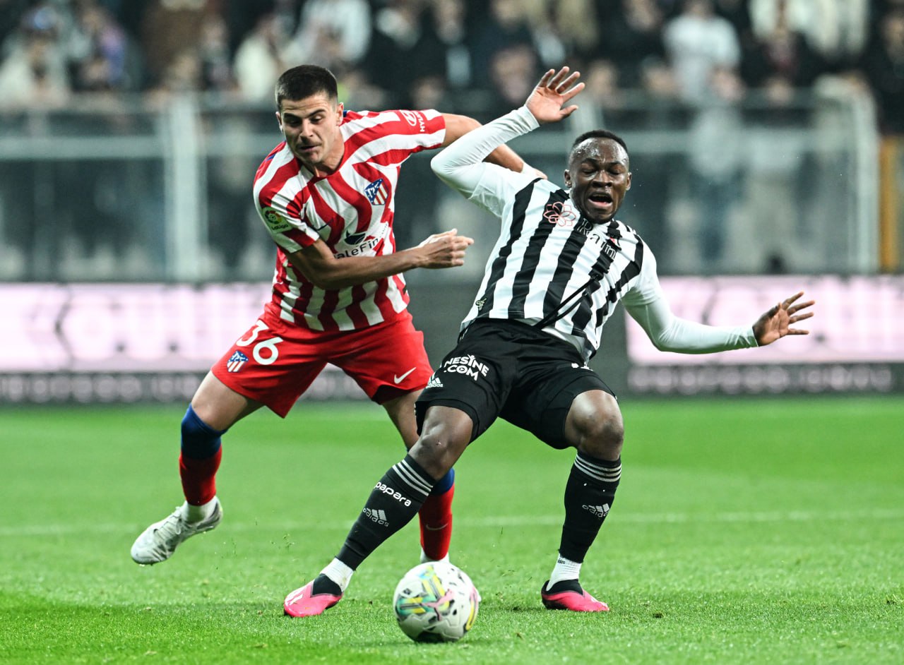 جاكسون موليكا يقترب من الانضمام لصفوف الخلود السعودي