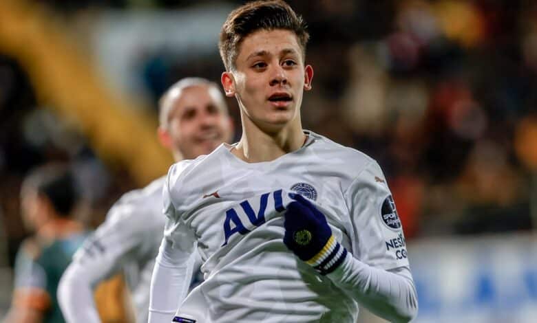 أردا جولر - فنربخشة (المصدر:Gettyimages)