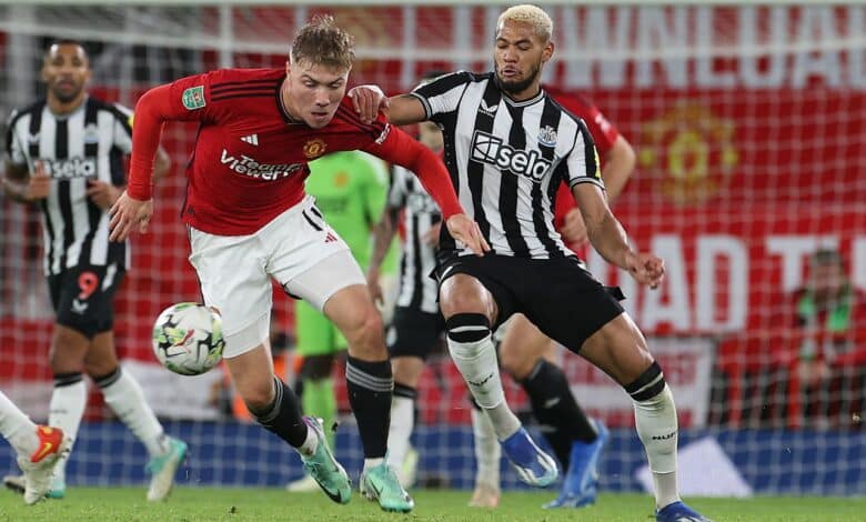 مانشستر يونايتد ضد نيوكاسل - هويلوند