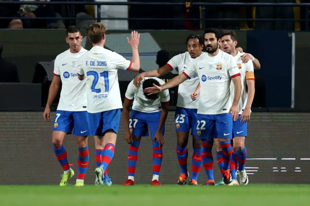 برشلونة ضد أوساسونا
تشكيل برشلونة