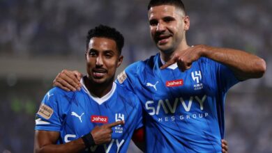 الهلال - ألكسندر ميتروفيتش