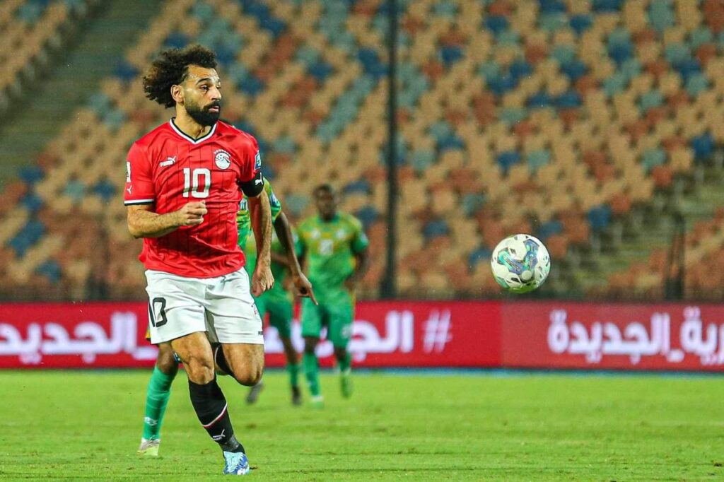 موقف محمد صلاح من قيادة منتخب مصر