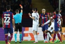 طرد رونالد آراخو - برشلونة ضد باريس سان جيرمان