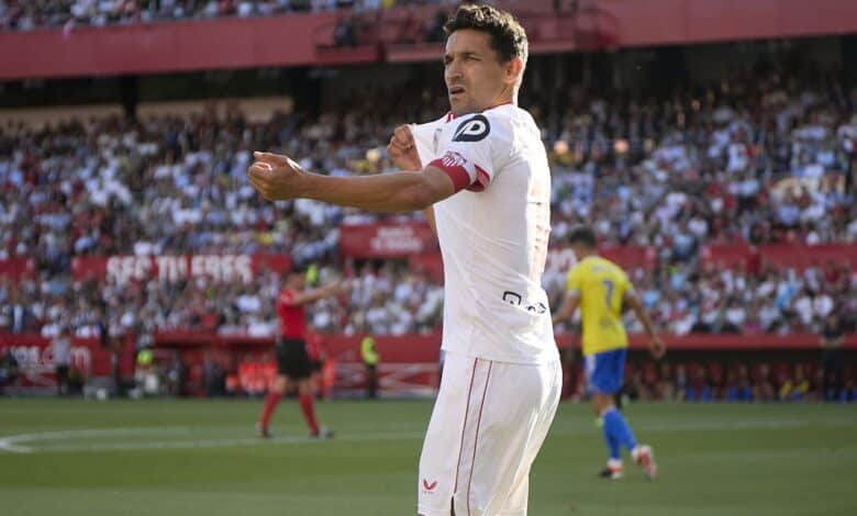 خيسوس نافاس - إشبيلية