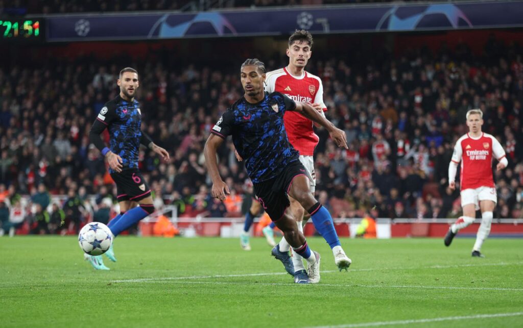 لويك بادي مدافع إشبيلية