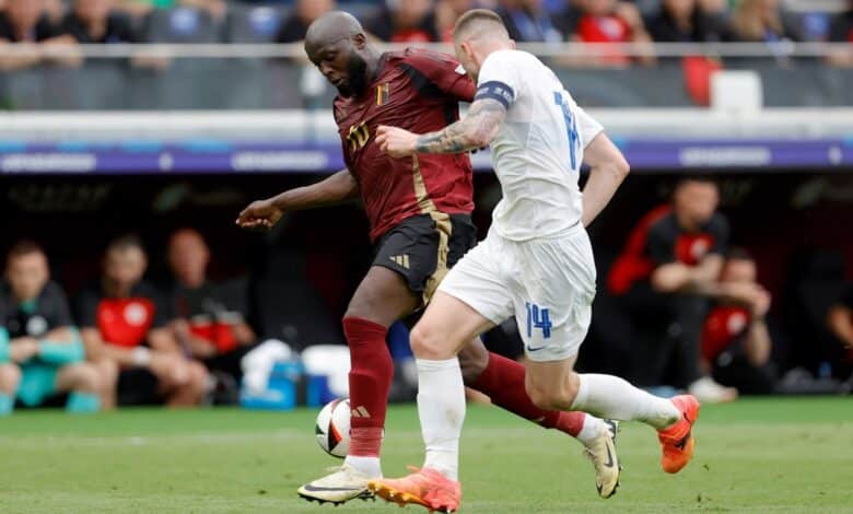 بلجيكا ضد سلوفاكيا