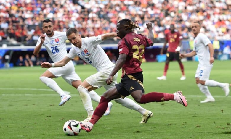 بلجيكا ضد سلوفاكيا