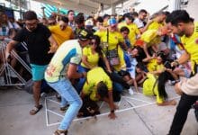 شغب جماهيري - (المصدر:Gettyimages)