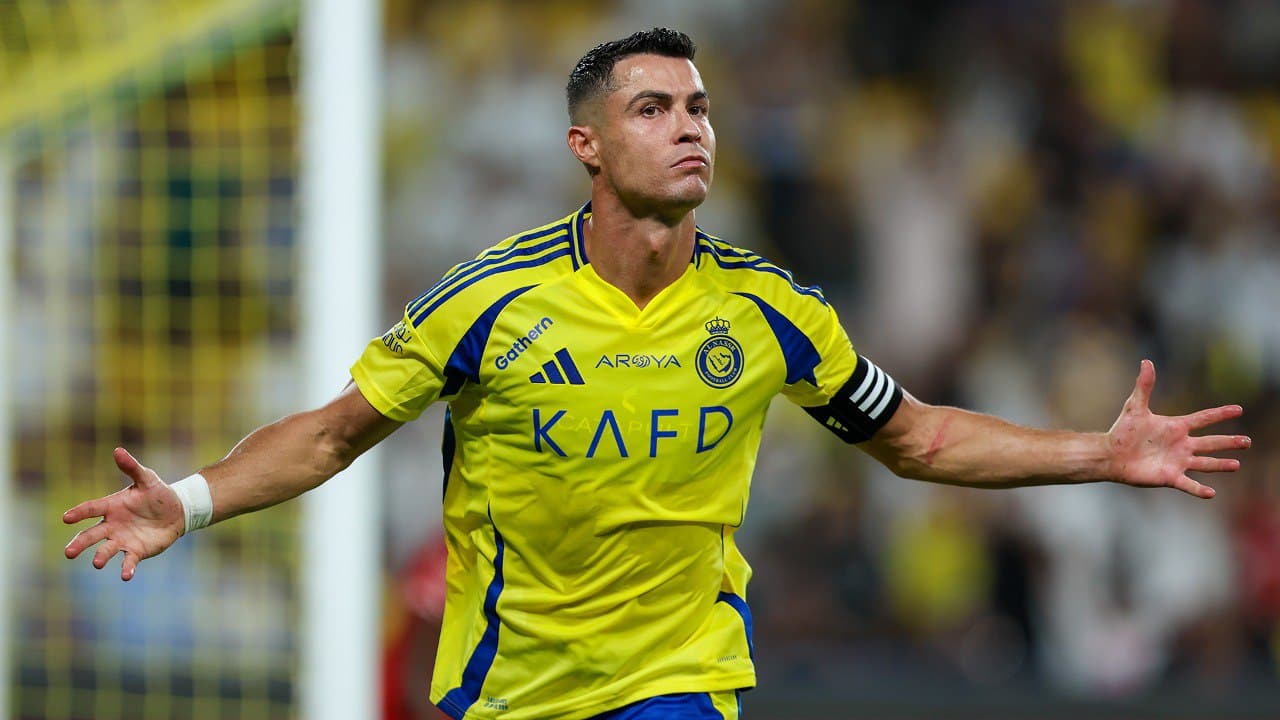 شاهد وأحكم بنفسك – هل حرم الحكم النصر من ركلة جزاء أمام الرائد؟ (فيديو)