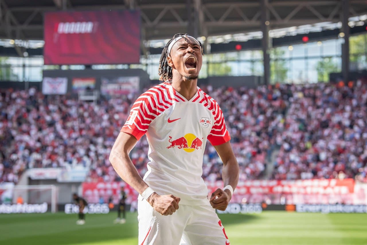 محمد سيماكان: أريد تحقيق البطولات مع النصر وتكرار ما فعلته مع لايبزيج