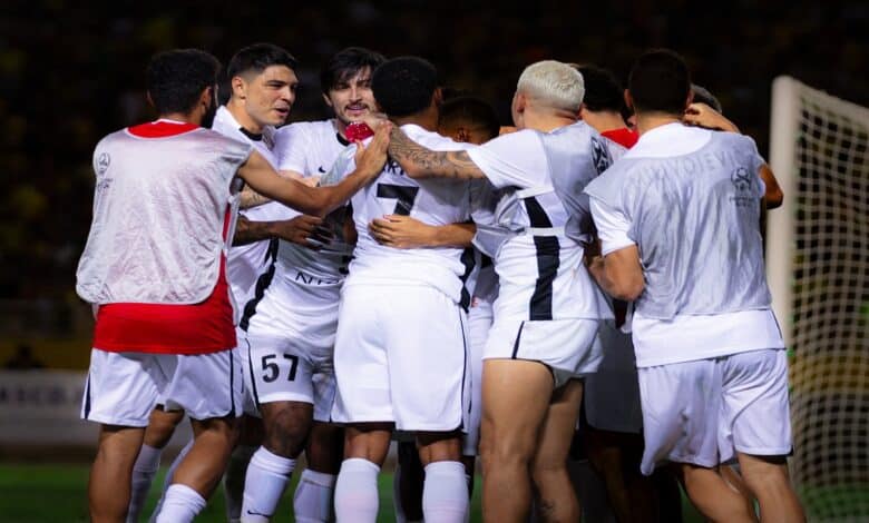 شباب الأهلي