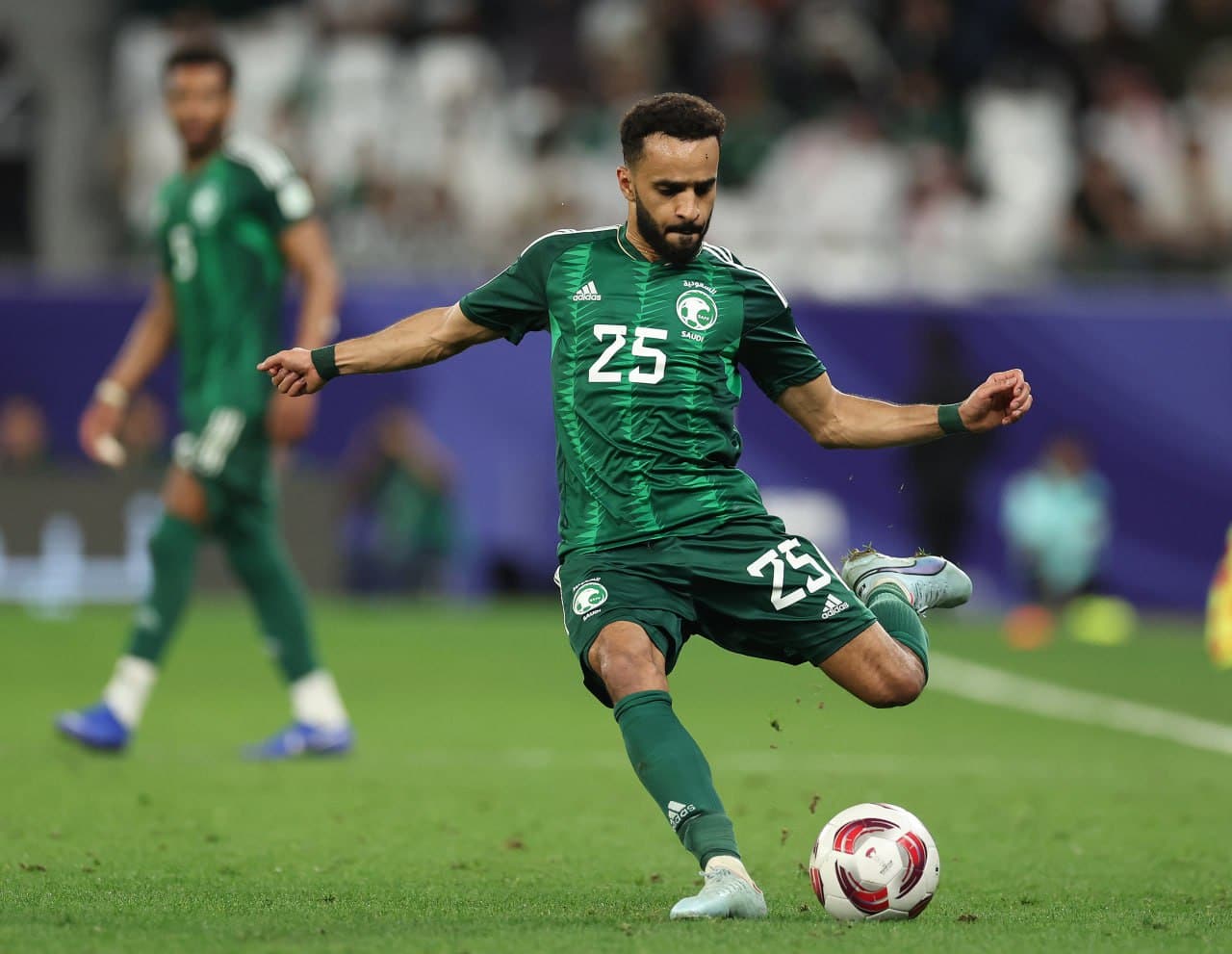 رسميًا.. نيوم يتعاقد مع محمد البريك