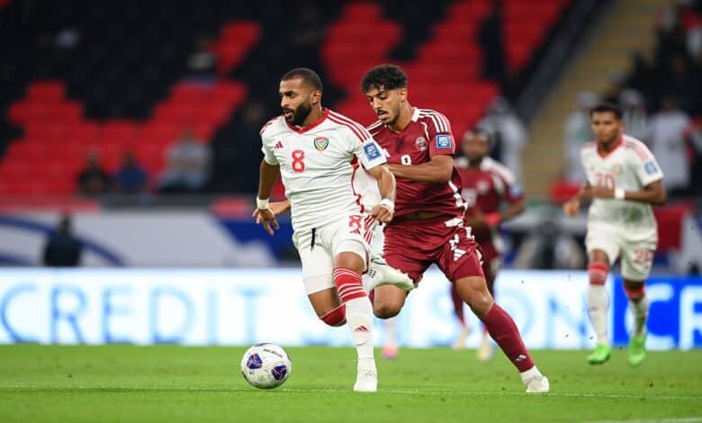 الإمارات ضد قطر