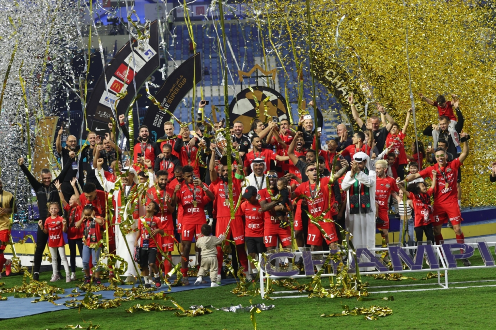 شباب الأهلي