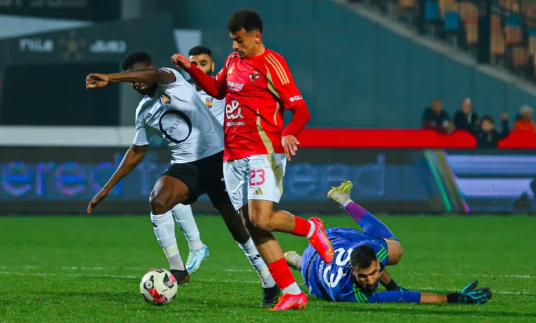 القنوات الناقلة لمباراة الأهلي ضد فاركو بالجولة 9 في الدوري المصري