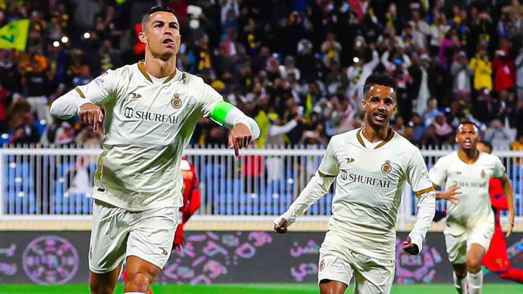 القنوات الناقلة لمباراة النصر ضد التعاون بالجولة 15 في الدوري السعودي