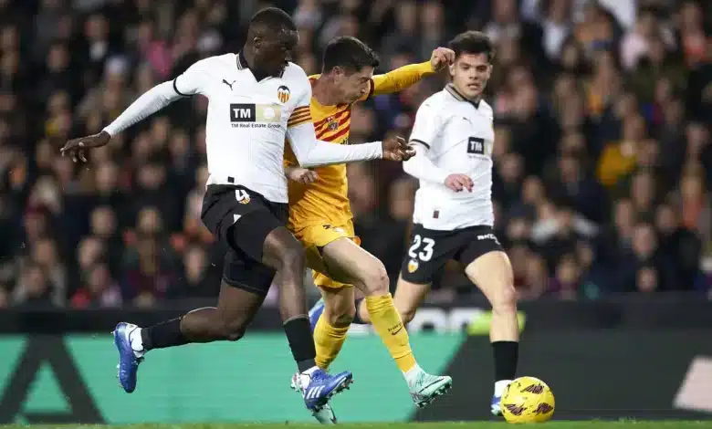 القنوات الناقلة لمباراة برشلونة ضد فالنسيا بالجولة 21 في الدوري الإسباني