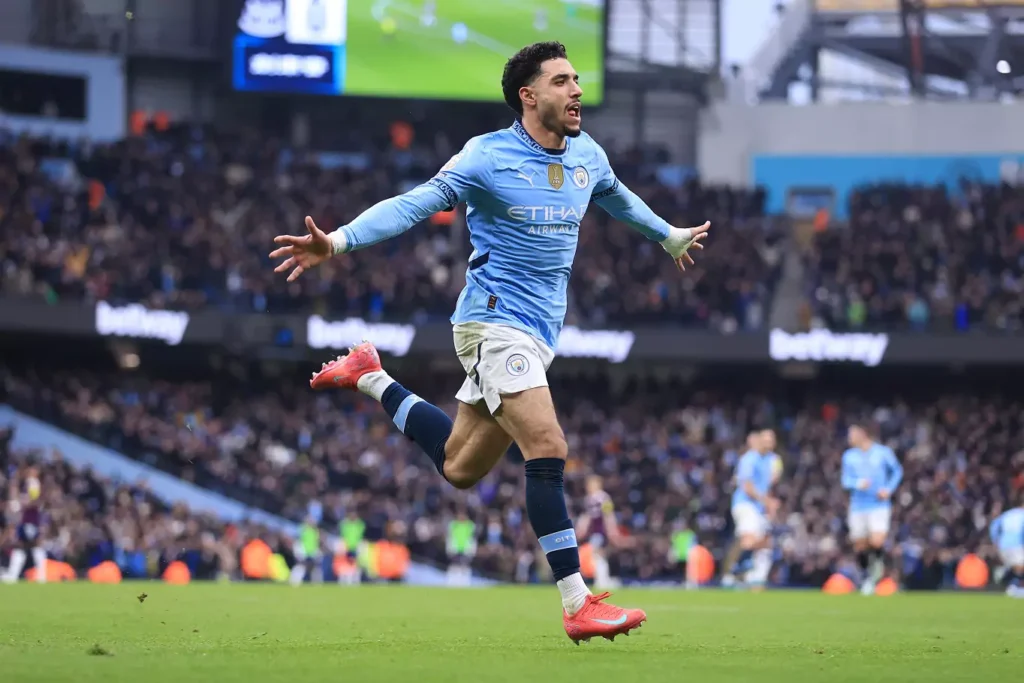 كم عدد أهداف عمر مرموش طوال مسيرته؟