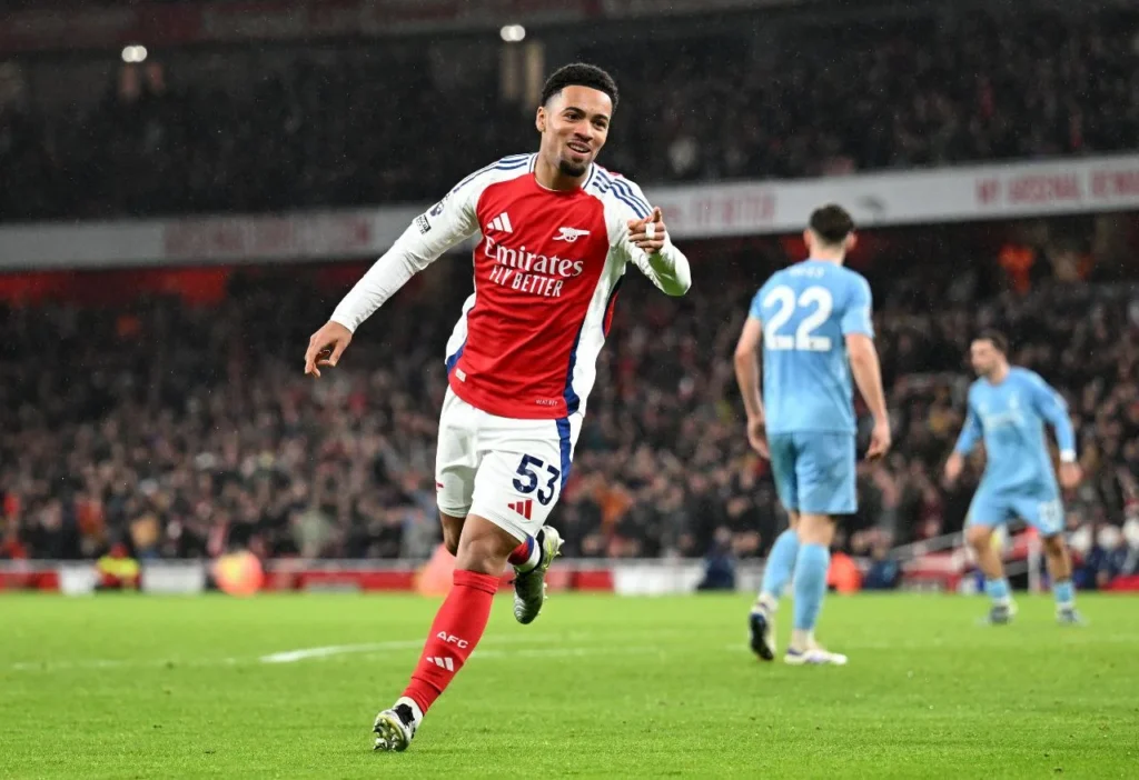 مانشستر يونايتد ضد أرسنال: الموعد والقنوات الناقلة وتشكيل الفريقين