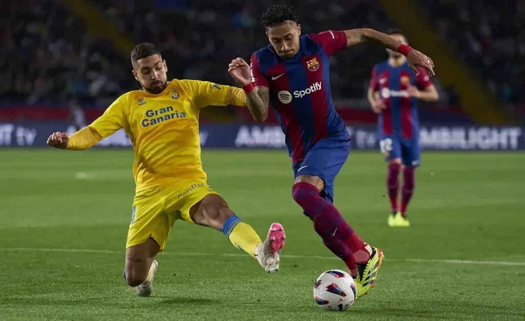 القنوات الناقلة لمباراة برشلونة ضد أوساسونا بالجولة 27 في الدوري الإسباني