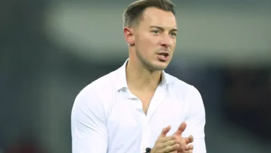 ما تاريخ مباريات ماتياس يايسله مدرب الأهلي ضد الهلال؟