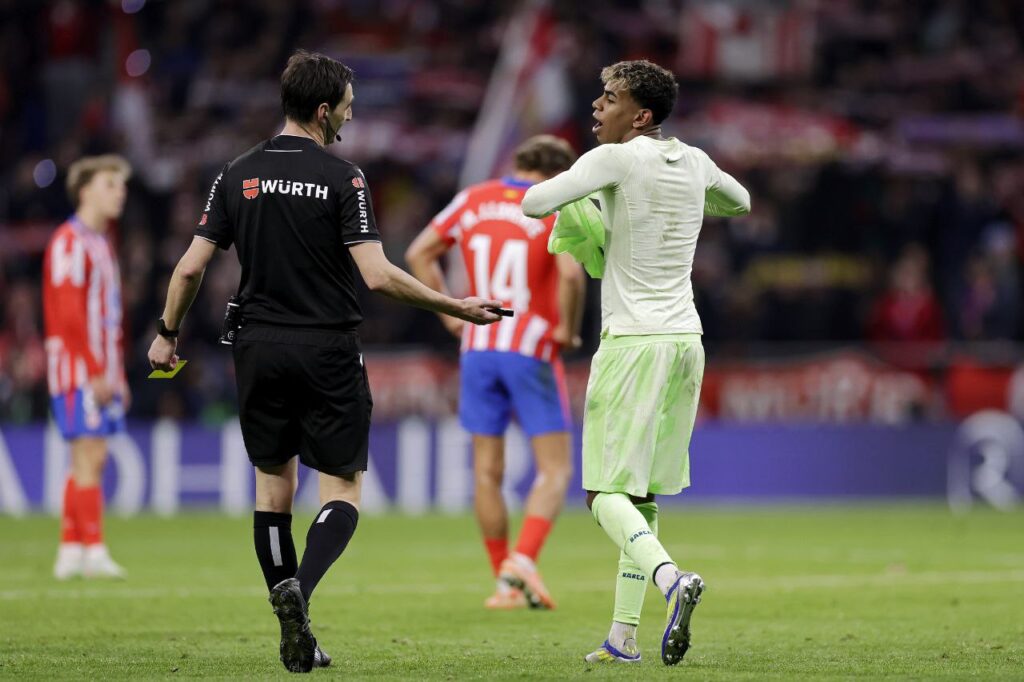 لامين يامال - ريكاردو دي بورجوس