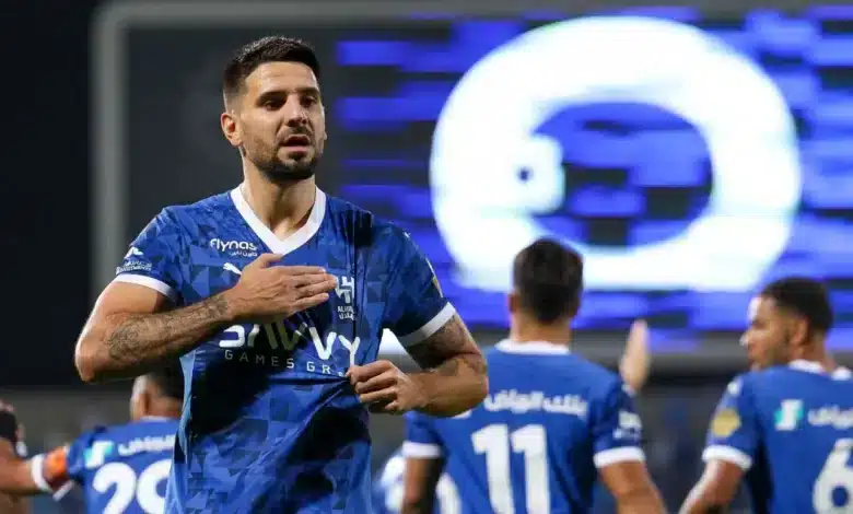 ميتروفيتش الهلال