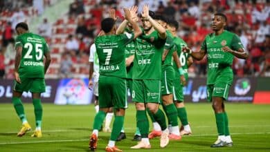 شباب الأهلي ضد دبا الحصن