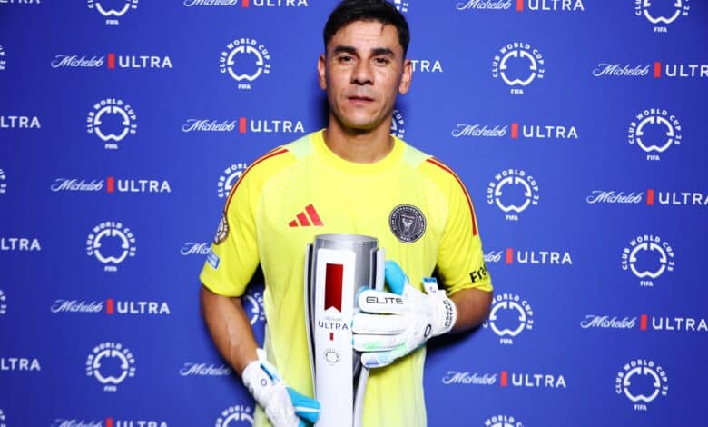 أوسكار أوستاري