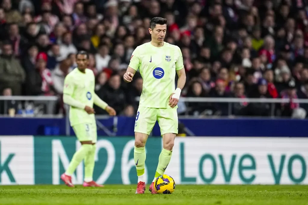 تشكيل برشلونة ضد فيسل كوبي وديًا