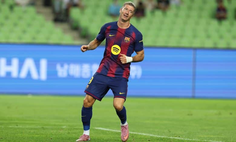 روبرت ليفاندوفسكي - برشلونة - المصدر (Getty images)