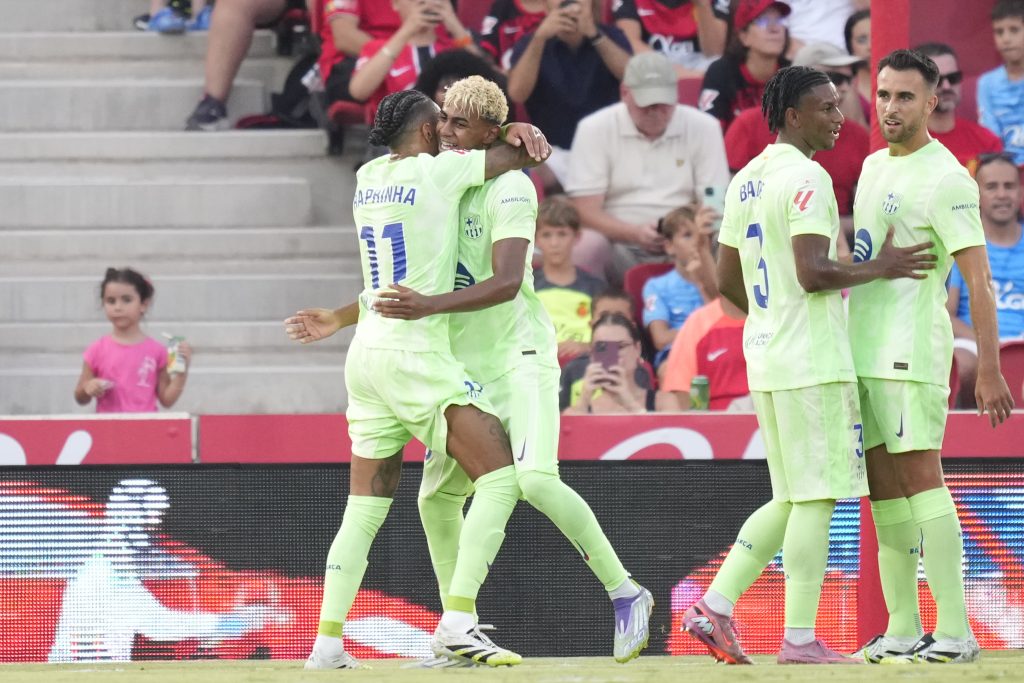 رافينيا - لامين يامال - برشلونة - المصدر (Getty images)