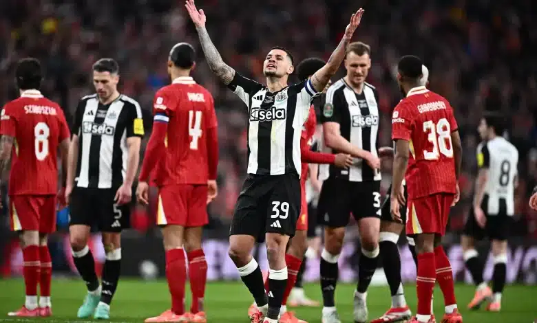 القنوات الناقلة لمباراة ليفربول ضد نيوكاسل بالجولة 2 في الدوري الإنجليزي