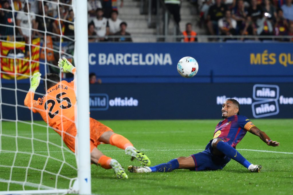 رافينيا - برشلونة - فالنسيا - المصدر (Getty images)