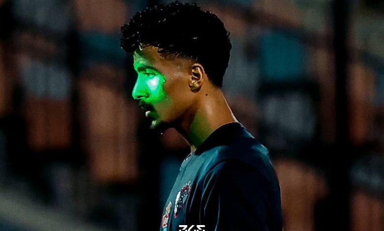 حسام عبد المجيد من مباراة الأهلي ضد الزمالك.. تصوير: مصطفى الشحات