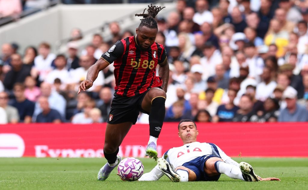 توتنهام هوتسبر ضد بورنموث- (المصدر:Gettyimages)