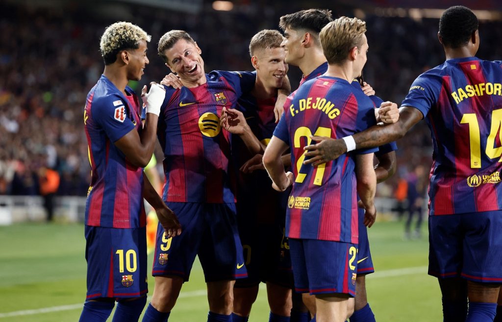 روبرت ليفاندوفسكي - لامين يامال - داني أولمو - جيرارد مارتين - فرينكي دي يونج - برشلونة - المصدر (Getty images)