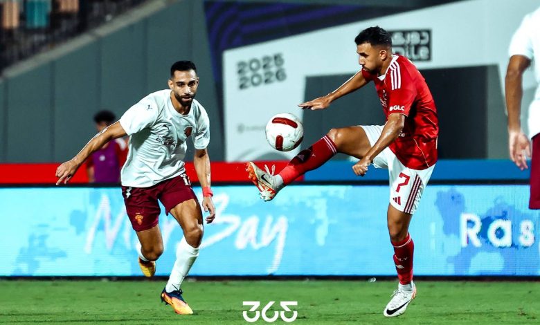 محمود تريزيجيه - عمرو السولية - الأهلي ضد سيراميكا (تصوير: مصطفى الشحات)