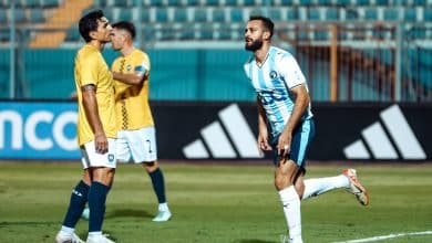 بيراميدز ضد أوكلاند سيتي