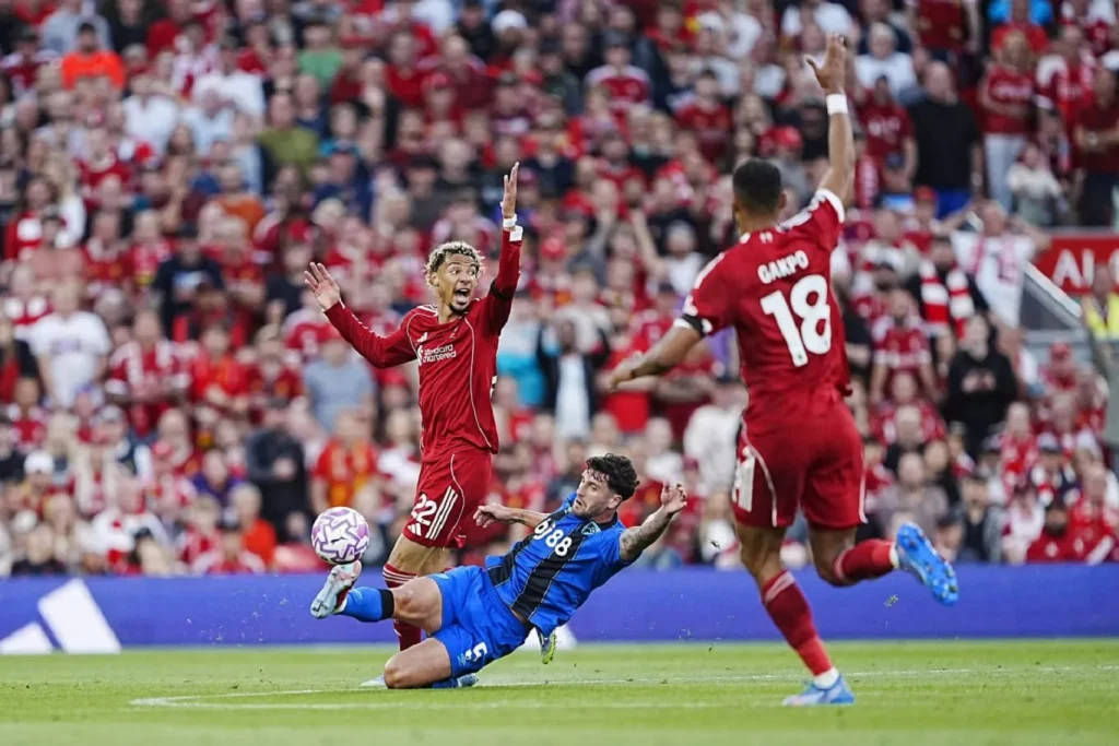 تشكيل ليفربول ضد وولفرهامبتون بالجولة 18 في الدوري الإنجليزي 2025-26