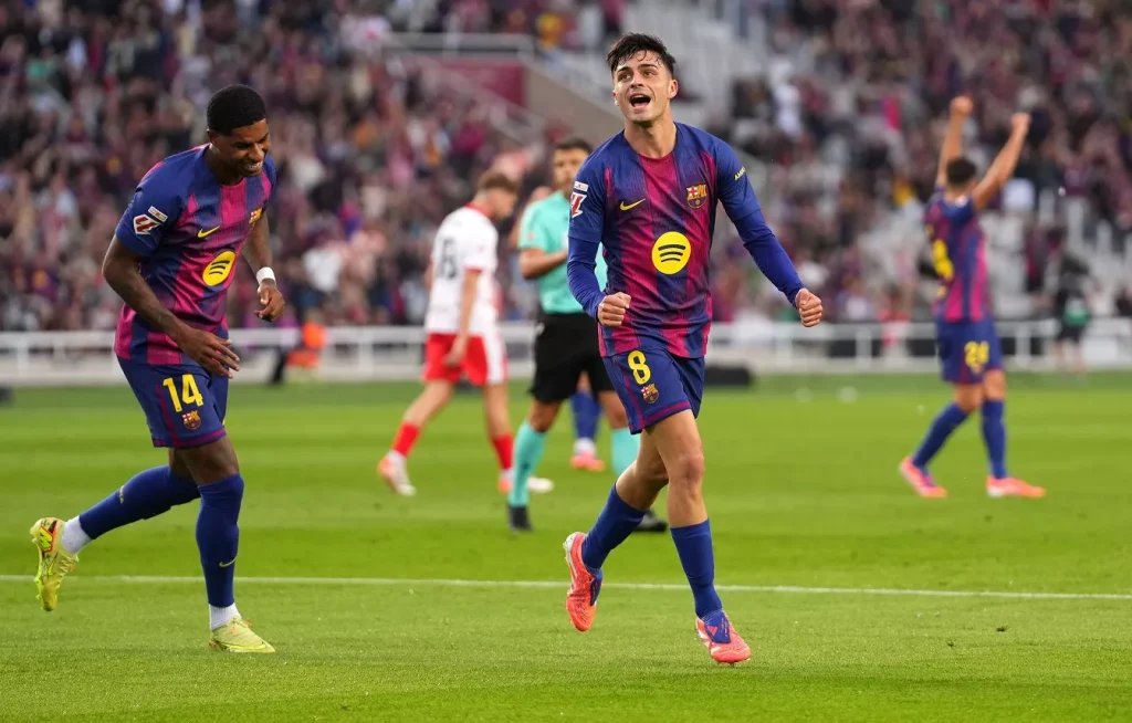 اللاعب الأكثر تأثيرًا في برشلونة - موعد مباراة برشلونة ضد أولمبياكوس والقنوات الناقلة في دوري أبطال أوروبا